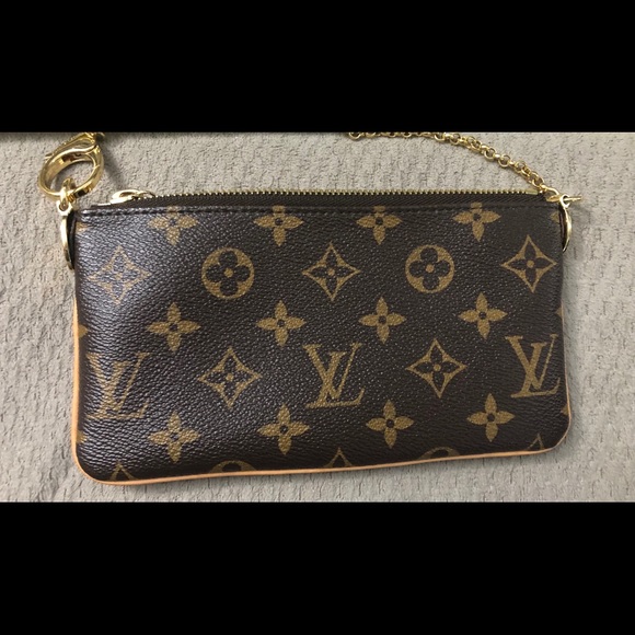 LOUIS VUITTON Pochette Milla - Picture 5 of 10